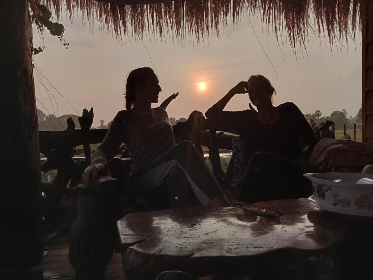 Kakrona Pouk Homestay Siem Reap Bagian luar foto