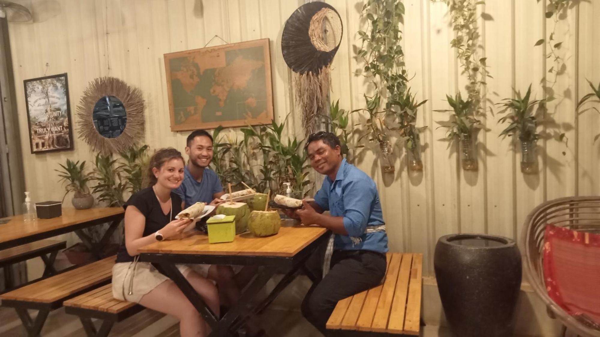 Kakrona Pouk Homestay Siem Reap Bagian luar foto