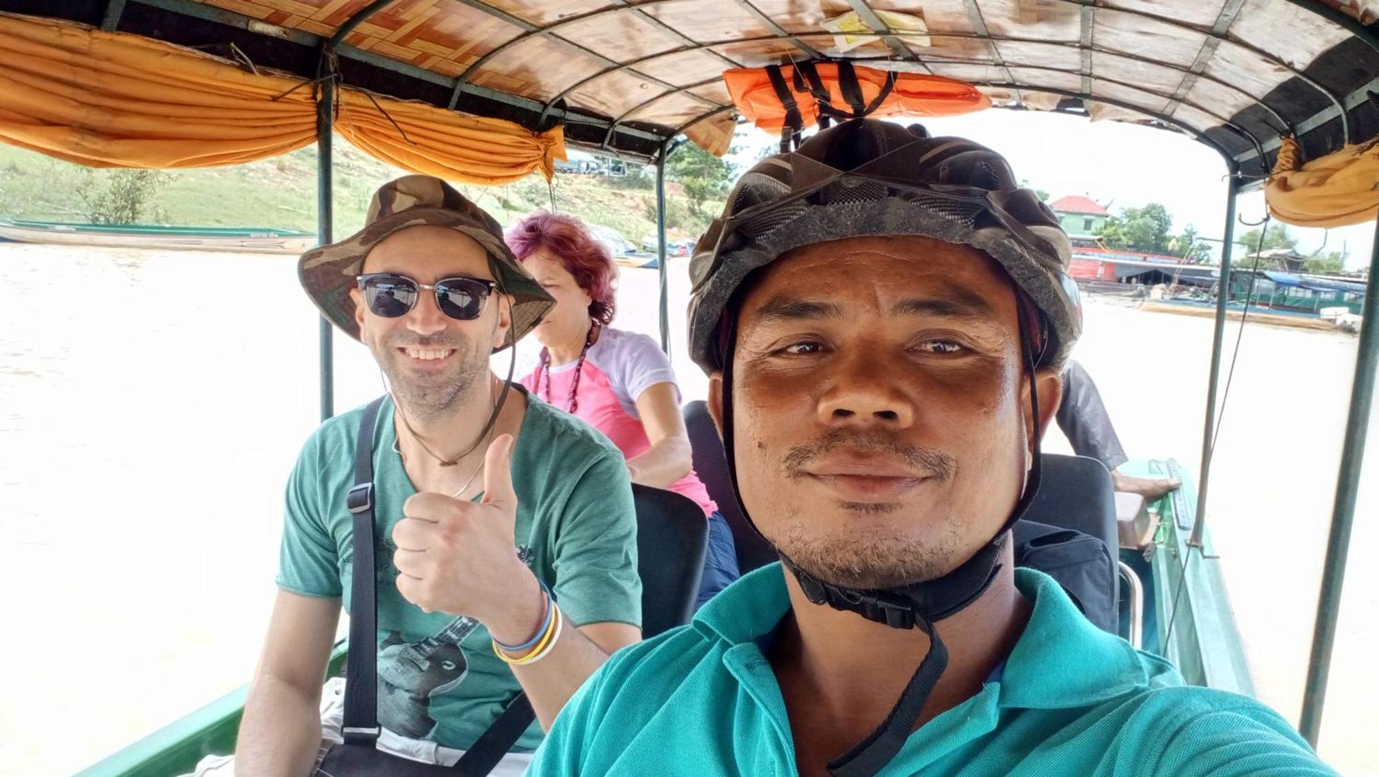 Kakrona Pouk Homestay Siem Reap Bagian luar foto