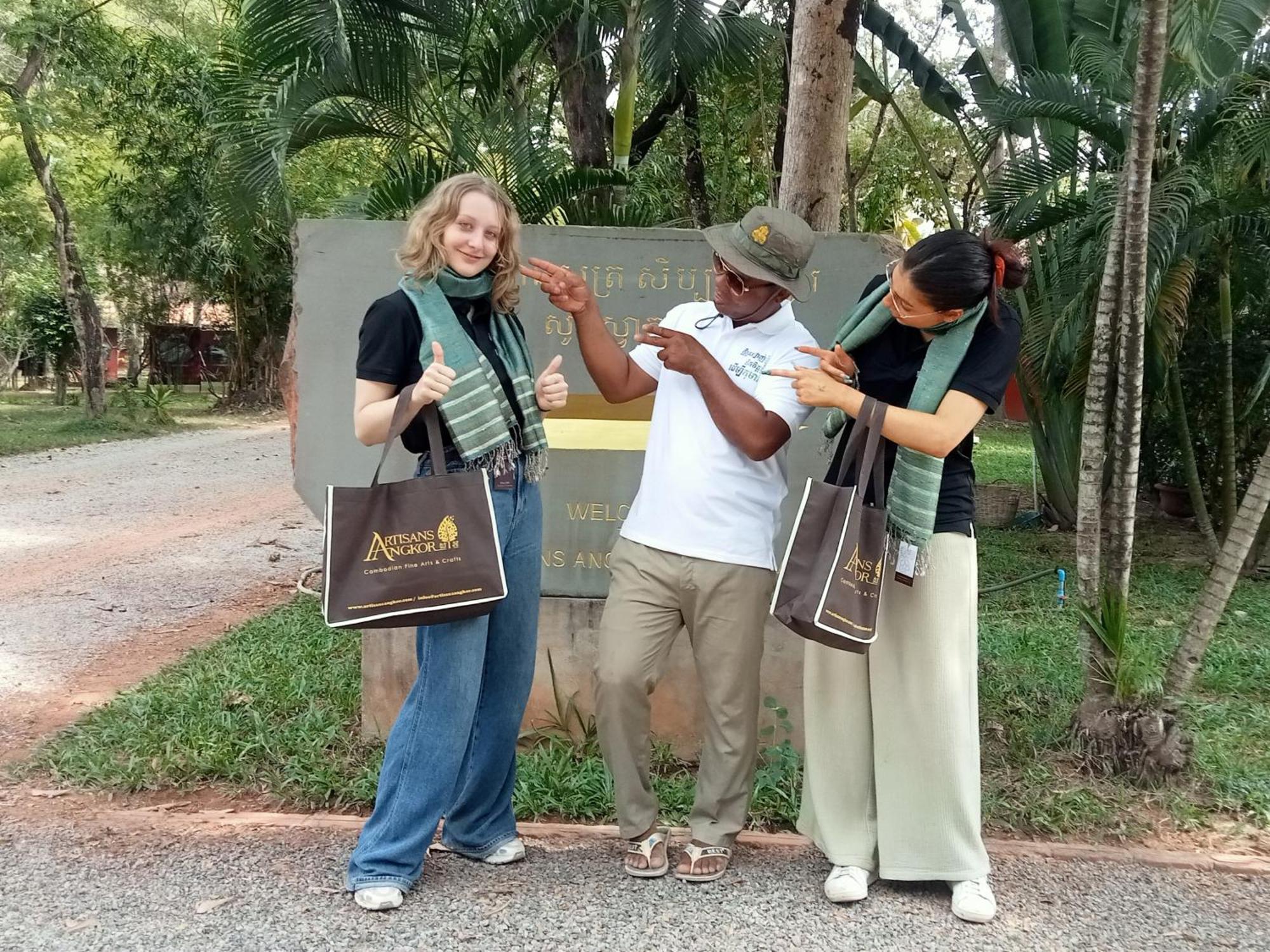 Kakrona Pouk Homestay Siem Reap Bagian luar foto